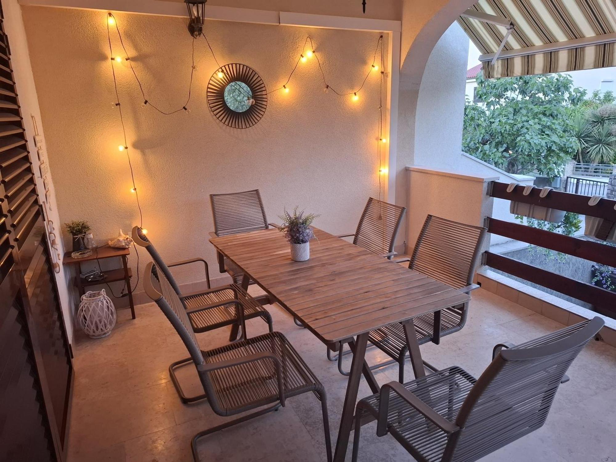 Apartman Luma Krk Town Exterior photo